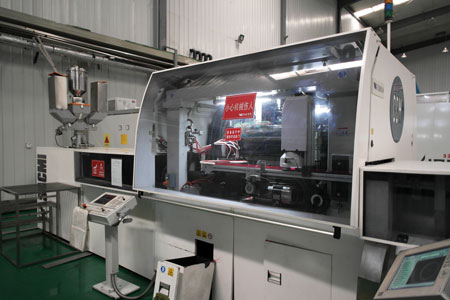 ׯ�к���Ϸ(�й�)�ɷ����޹�˾-����